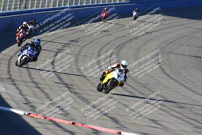 media/Jan-21-2023-Fastrack Riders (Sat) [[fcf3f88a30]]/Level 4/Session 2 Nascar 1/